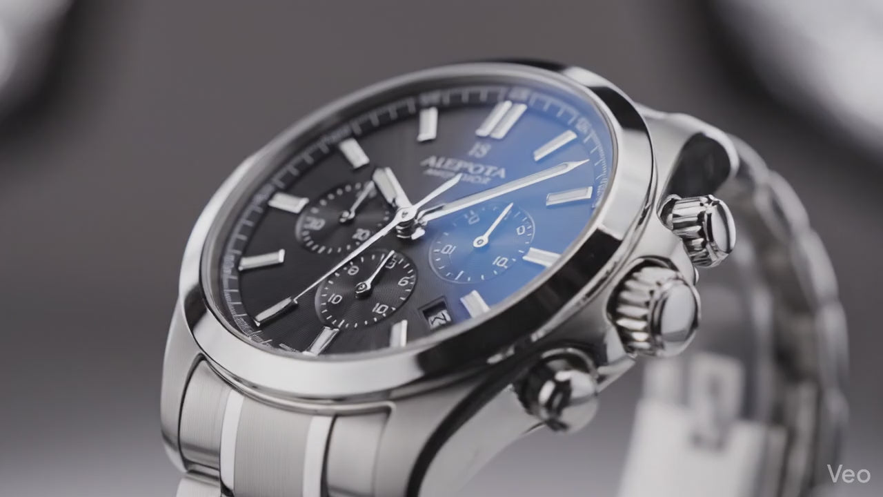 Premium Chronograph Men’s Watch with Stainless Steel Strap